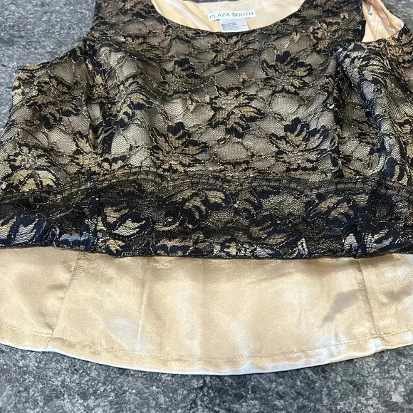 PLAZA SOUTH VINTAGE LACE TOP SIZE 14 GOLD POLYESTER LINING THAILAND MADE  FANCY - Picture 7 of 8